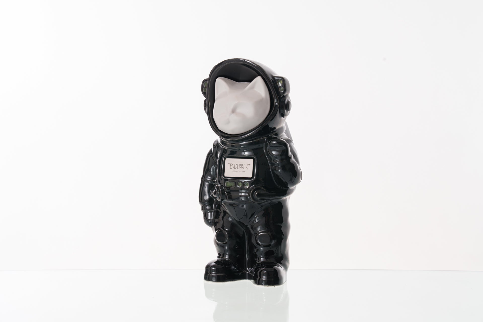 Urn for Ashes Astronaut Cat. Handmade Customisable Cat Cremation Urn. Handmade Astronaut Art Urn. Keepsake for Ashes by TenderRest. White Matte Head