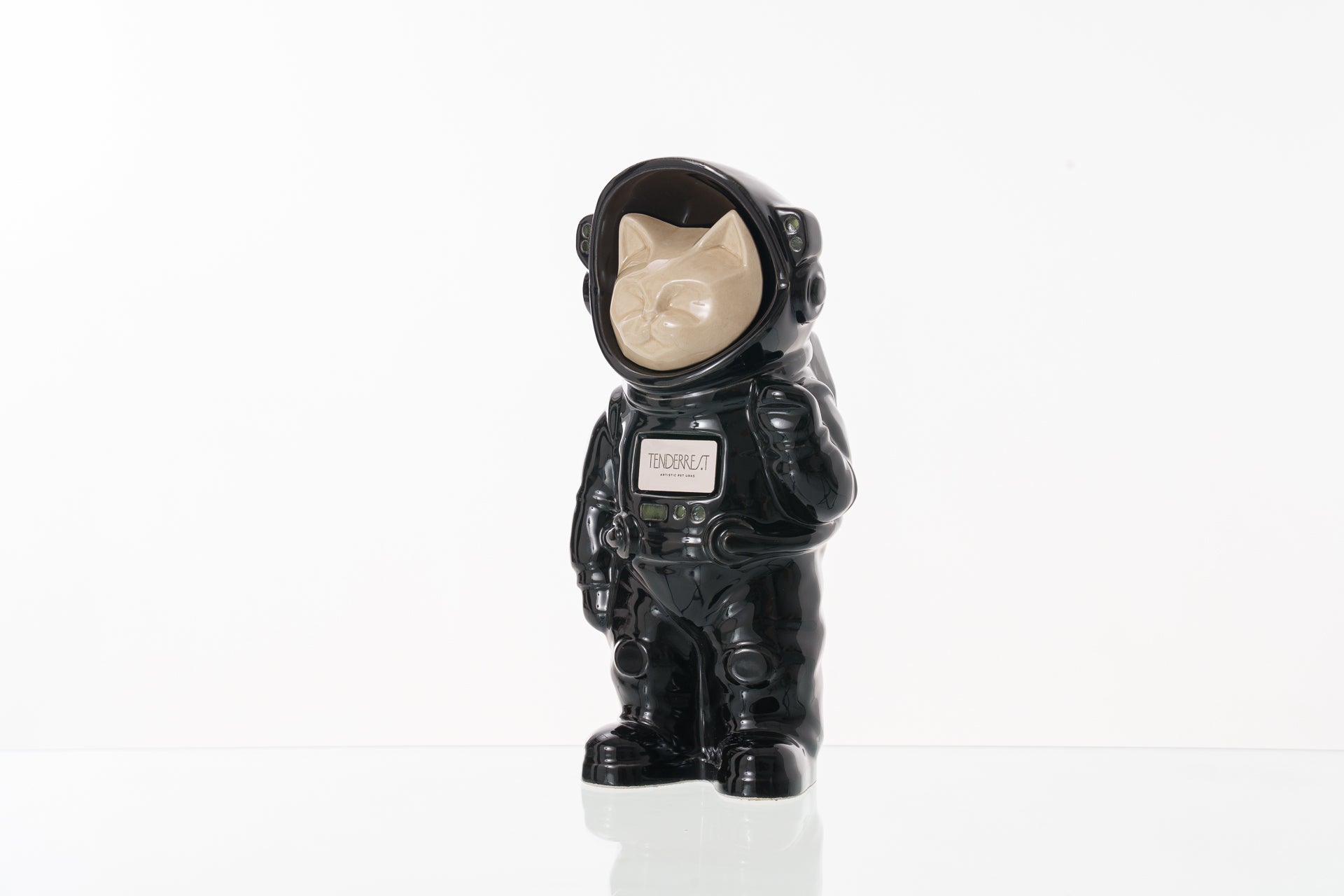 Urn for Ashes Astronaut Cat. Handmade Customisable Cat Cremation Urn. Handmade Astronaut Art Urn. Keepsake for Ashes by TenderRest. Black Lamp Costume