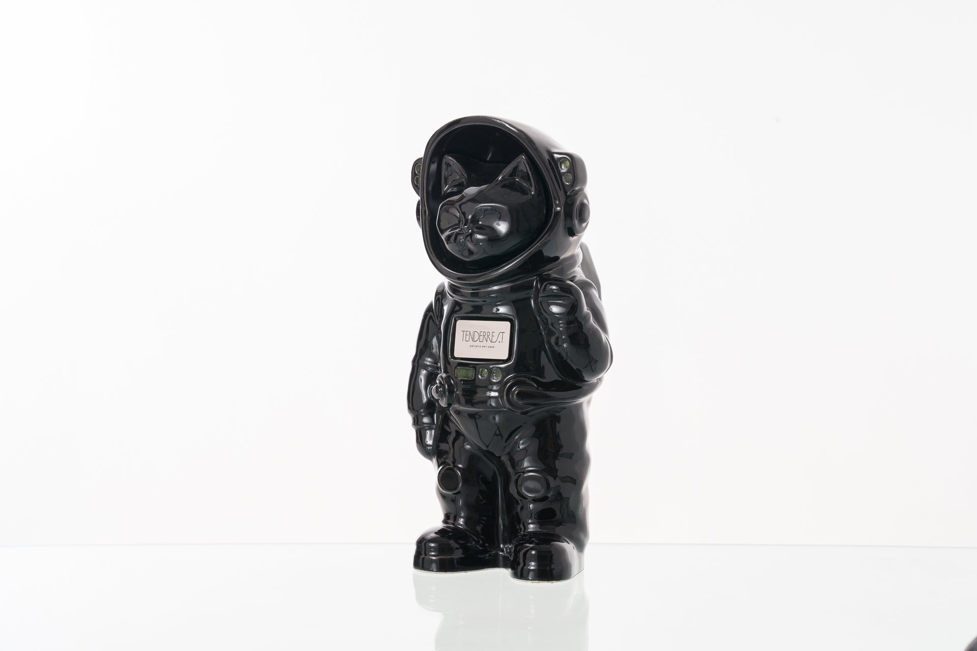 Urn for Ashes Astronaut Cat. Handmade Customisable Cat Cremation Urn. Handmade Astronaut Art Urn. Keepsake for Ashes by TenderRest. Black Lamp Costume