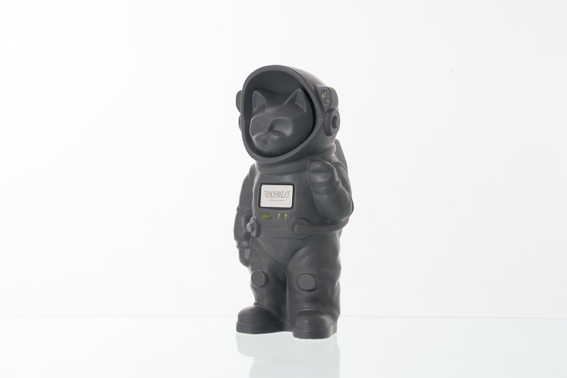 Urn for Ashes Astronaut Cat. Handmade Customisable Cat Cremation Urn. Handmade Astronaut Art Urn. Keepsake for Ashes by TenderRest. All Gray