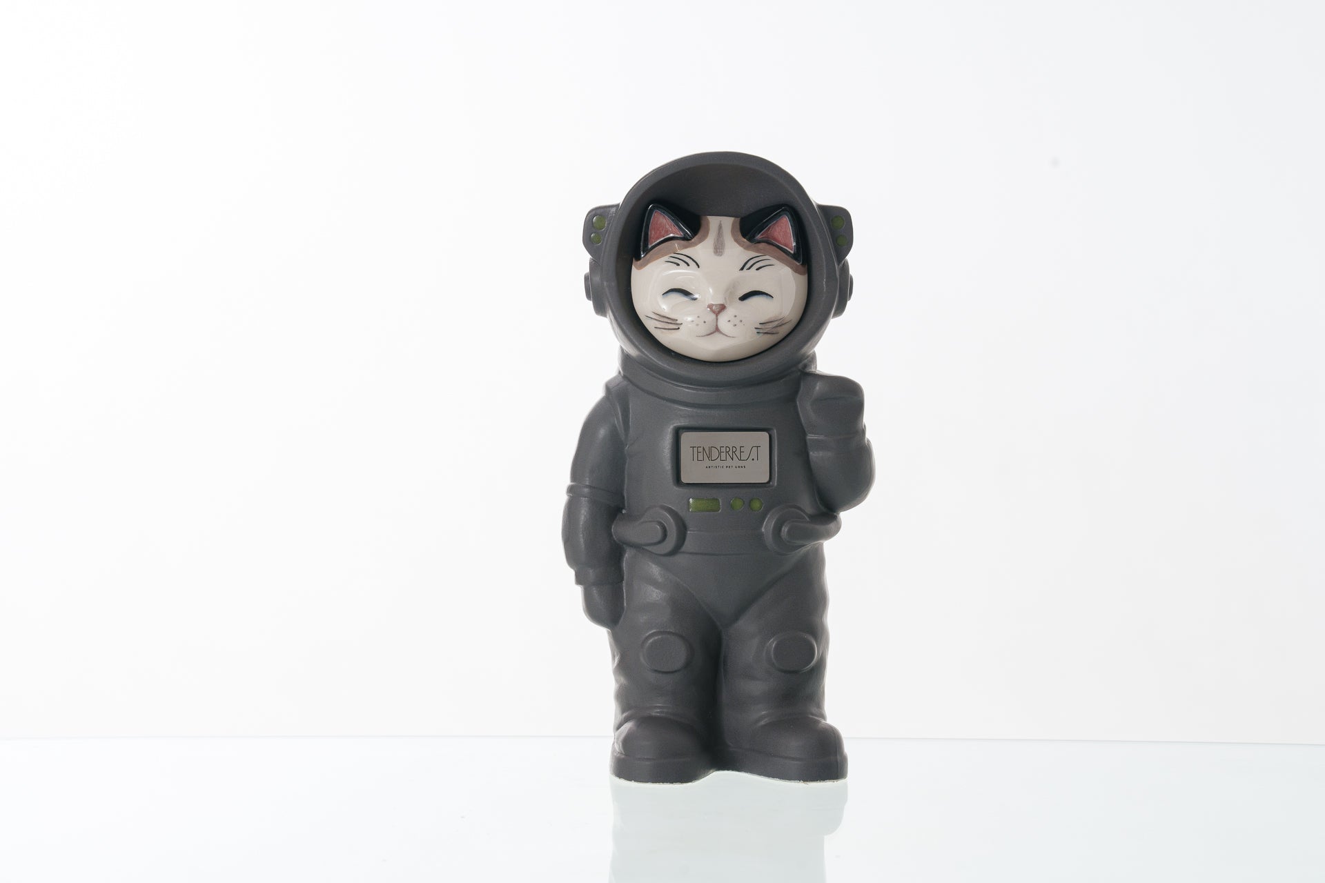 Handmade Customisable Cat Sora Cremation Urn. Handmade Astronaut Art Urn by TenderRest