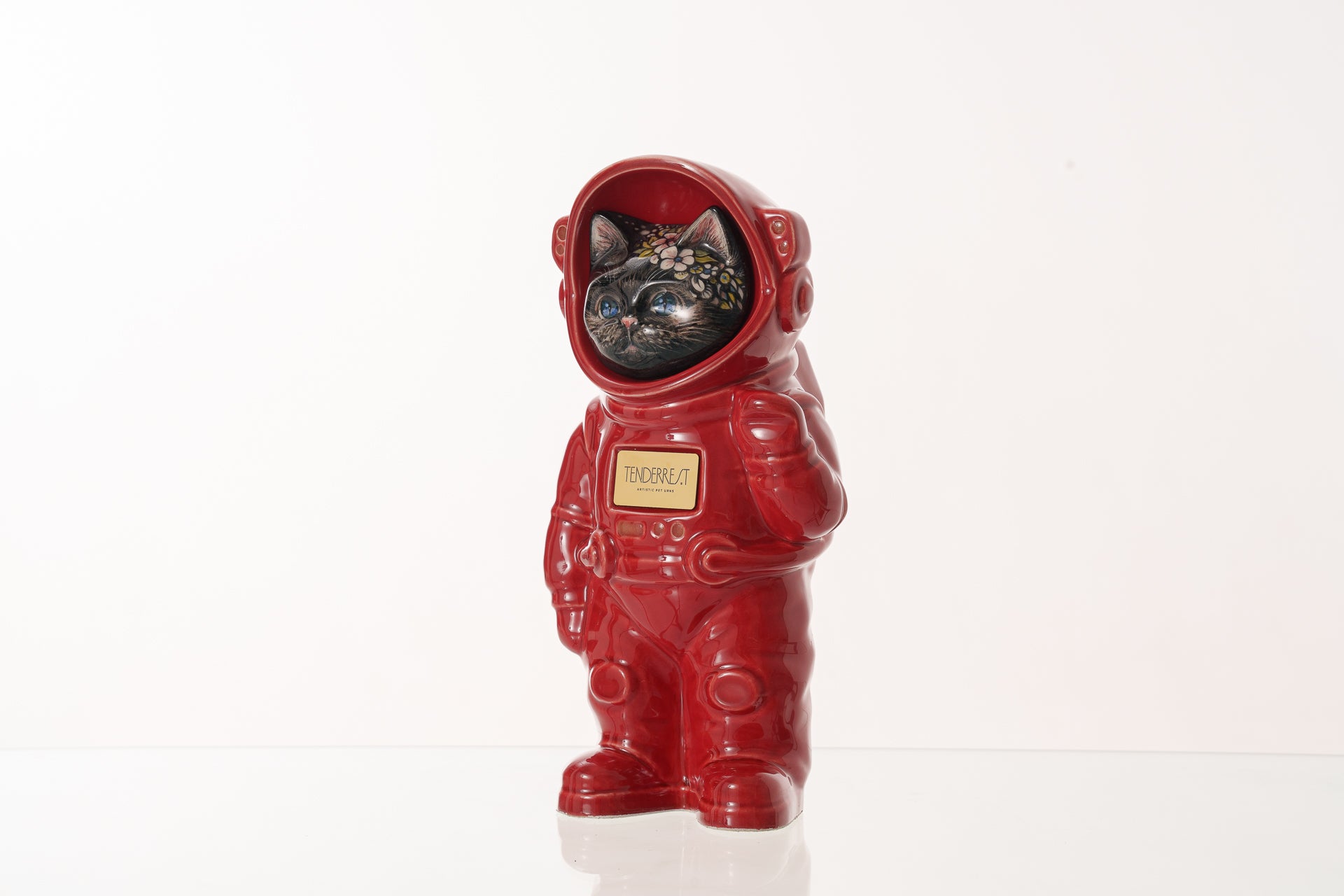 Handmade Customisable Cat Aster Cremation Urn. Handmade Astronaut Art Urn by TenderRest