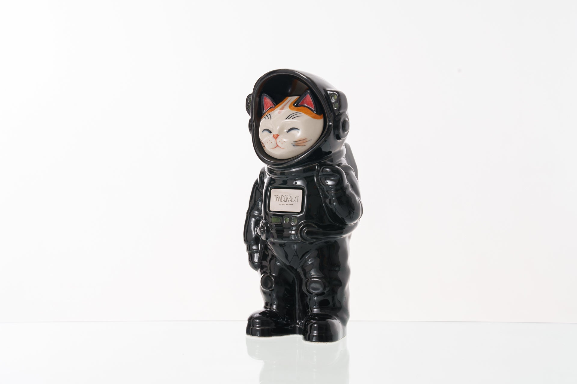 Handmade Customisable Cat Sora Cremation Urn. Handmade Astronaut Art Urn by TenderRest
