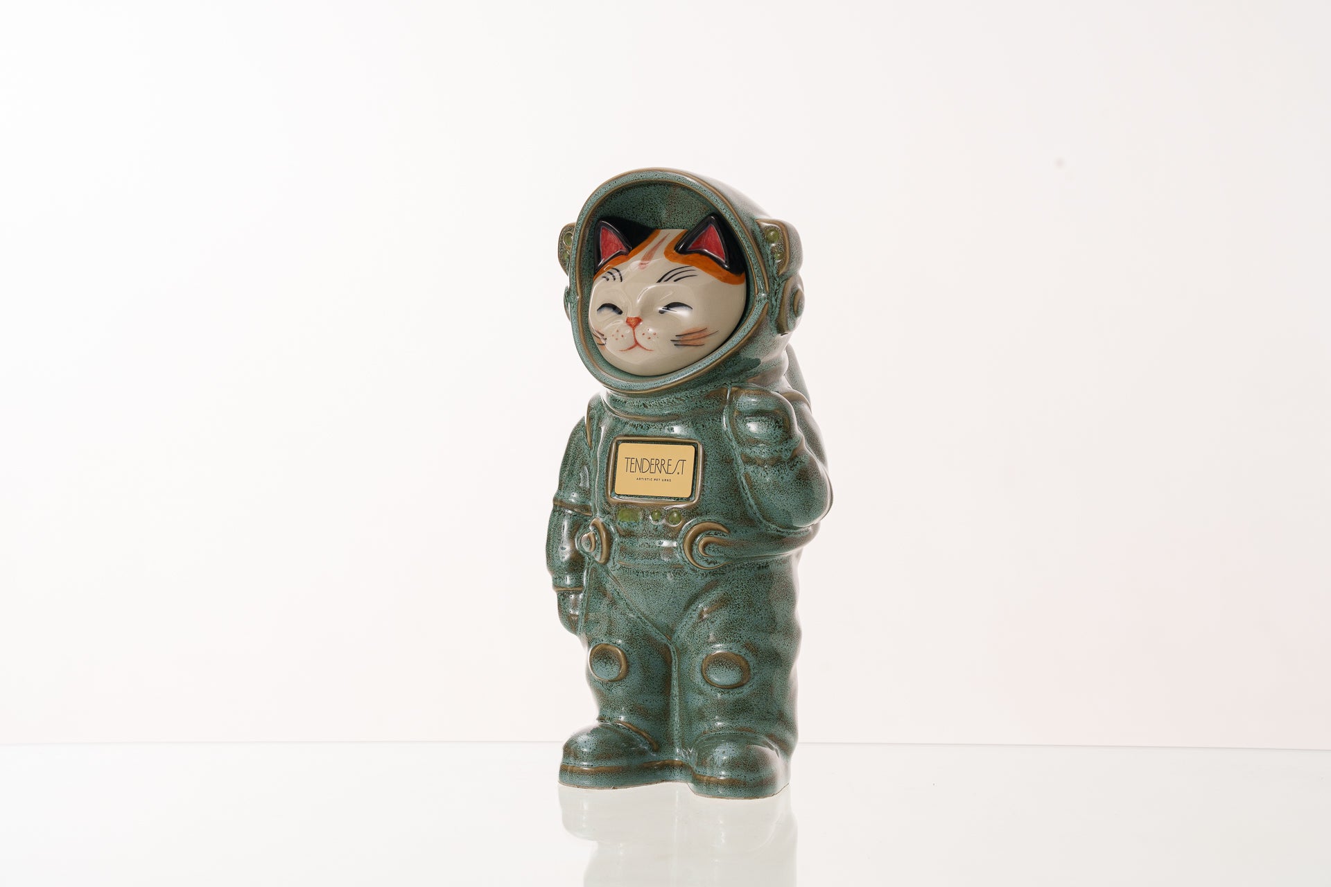 Handmade Customisable Cat Sora Cremation Urn. Handmade Astronaut Art Urn by TenderRest