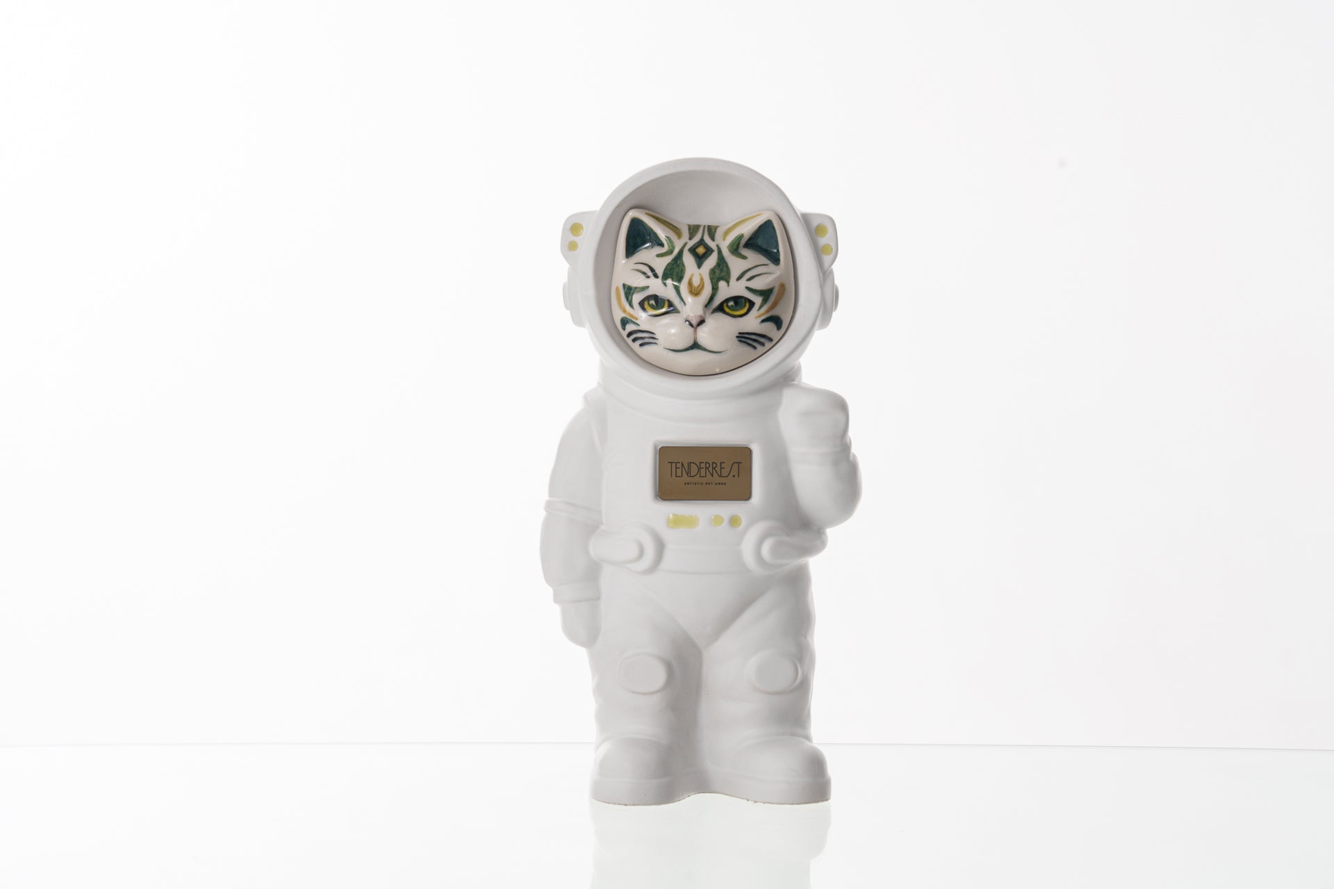 Handmade Customisable Cat Lunar Cremation Urn. Handmade Astronaut Art Urn by TenderRest White Costume