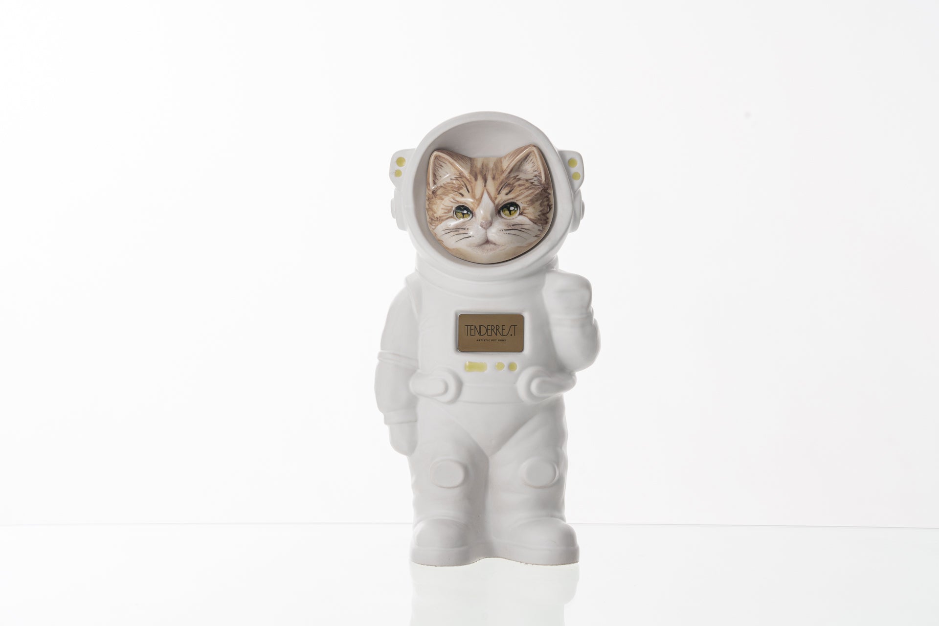 Handmade Customisable Cat Helios Cremation Urn. Handmade Astronaut Art Urn by TenderRest White Costume