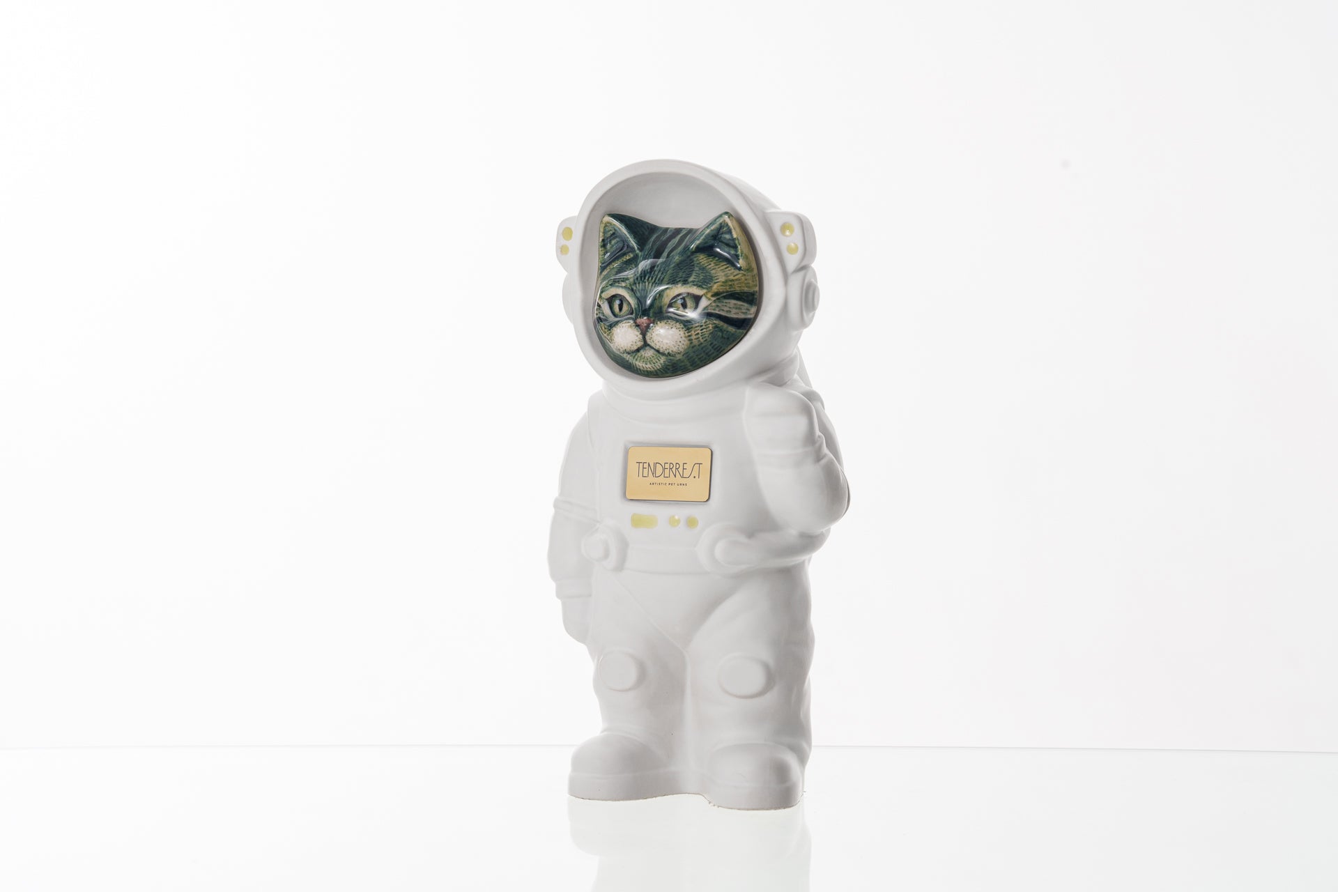 Handmade Customisable Cat Aurora Cremation Urn. Handmade Astronaut Art Urn by TenderRest