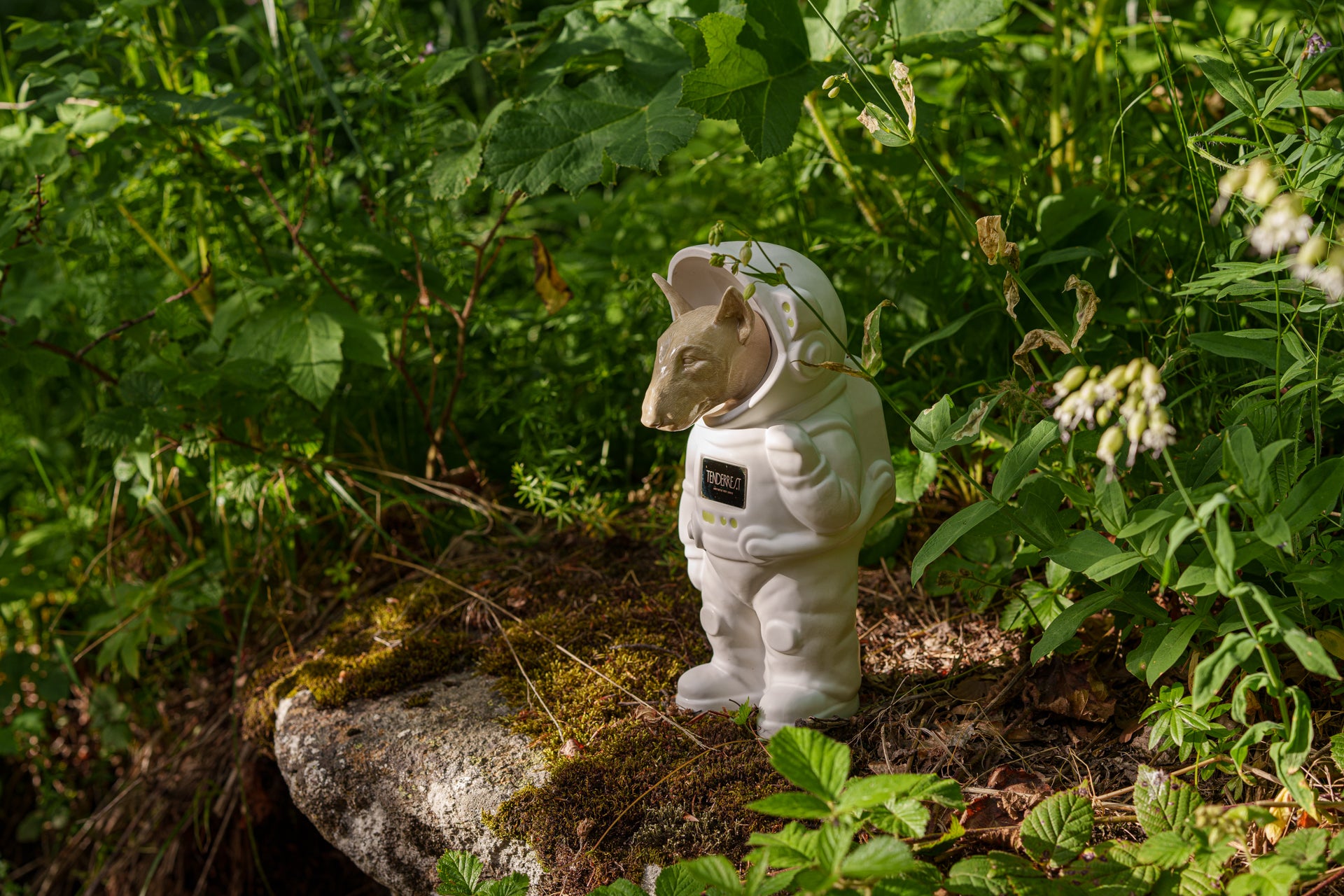 Urn for Ashes Astronaut Dog Bull Terrier. Handmade Customisable Dog Cremation Urn. Handmade Astronaut Art Urn. Keepsake for Ashes by TenderRest. White Costume