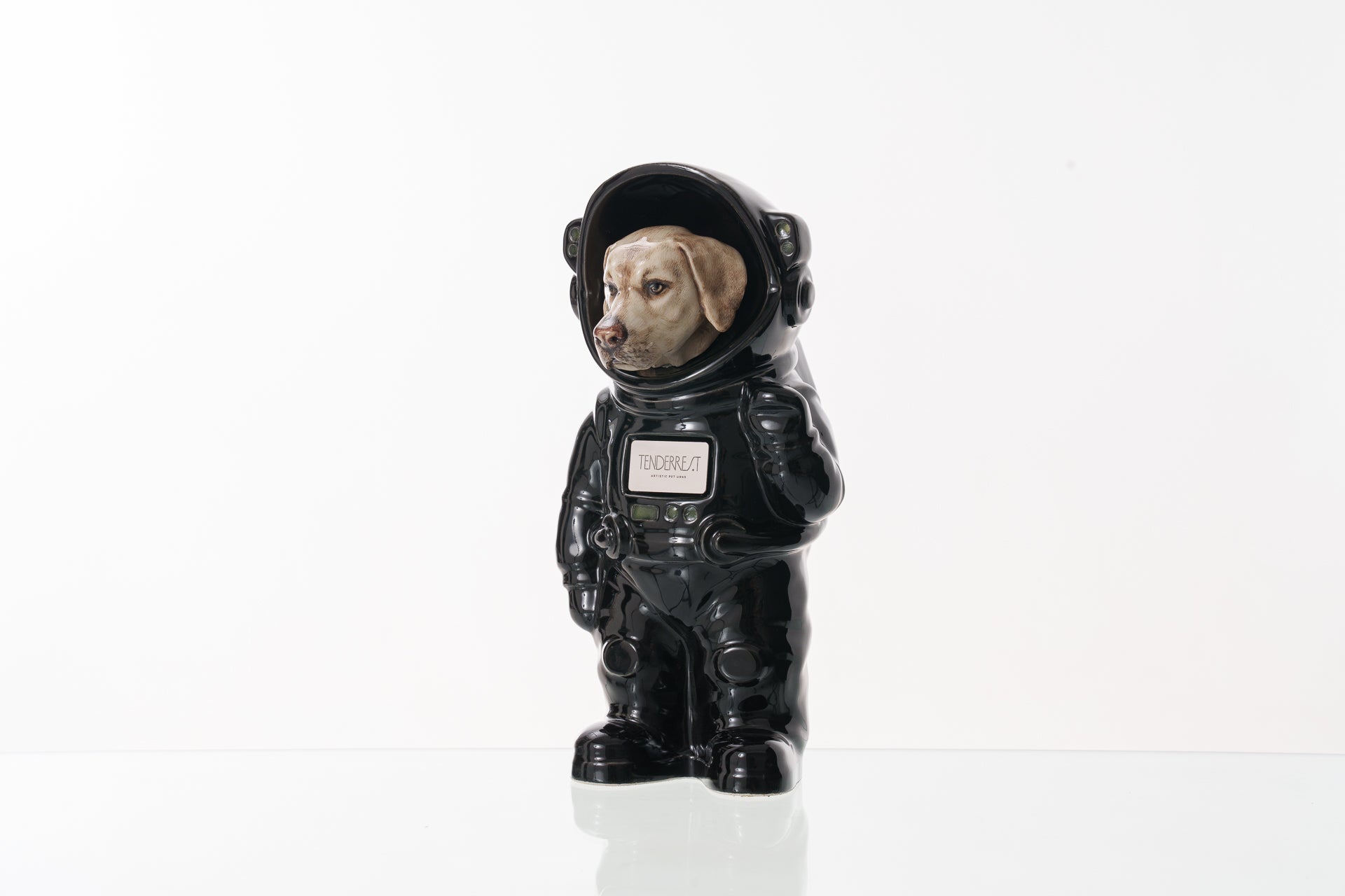 Urn for Ashes Astronaut Dog Labrador Retriever. Handmade Customisable Dog Cremation Urn. Handmade Astronaut Art Urn. Keepsake for Ashes by TenderRest.