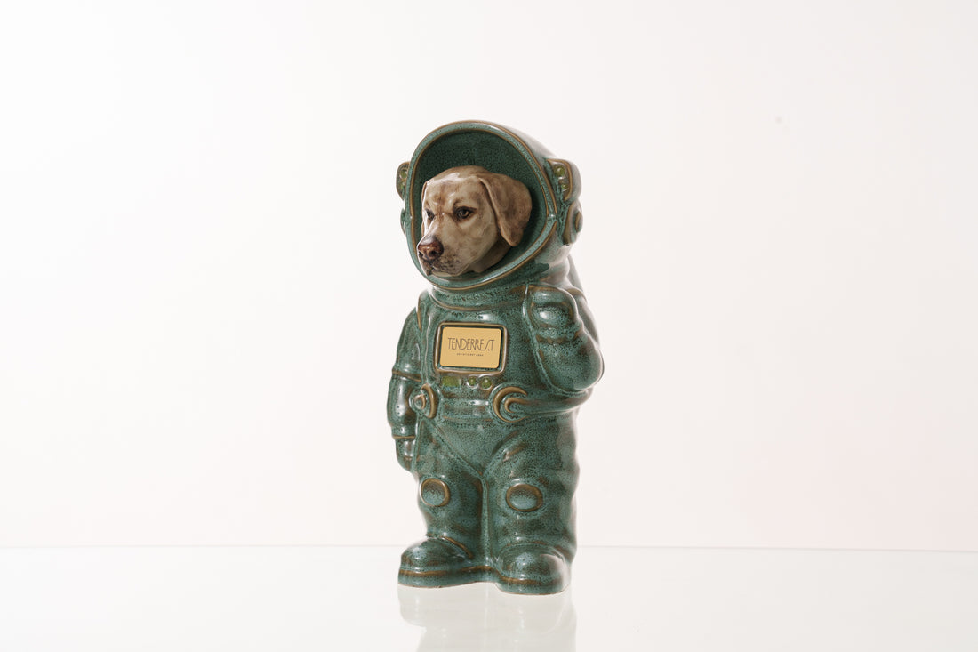 Urn for Ashes Astronaut Dog Labrador Retriever. Handmade Customisable Dog Cremation Urn. Handmade Astronaut Art Urn. Keepsake for Ashes by TenderRest.