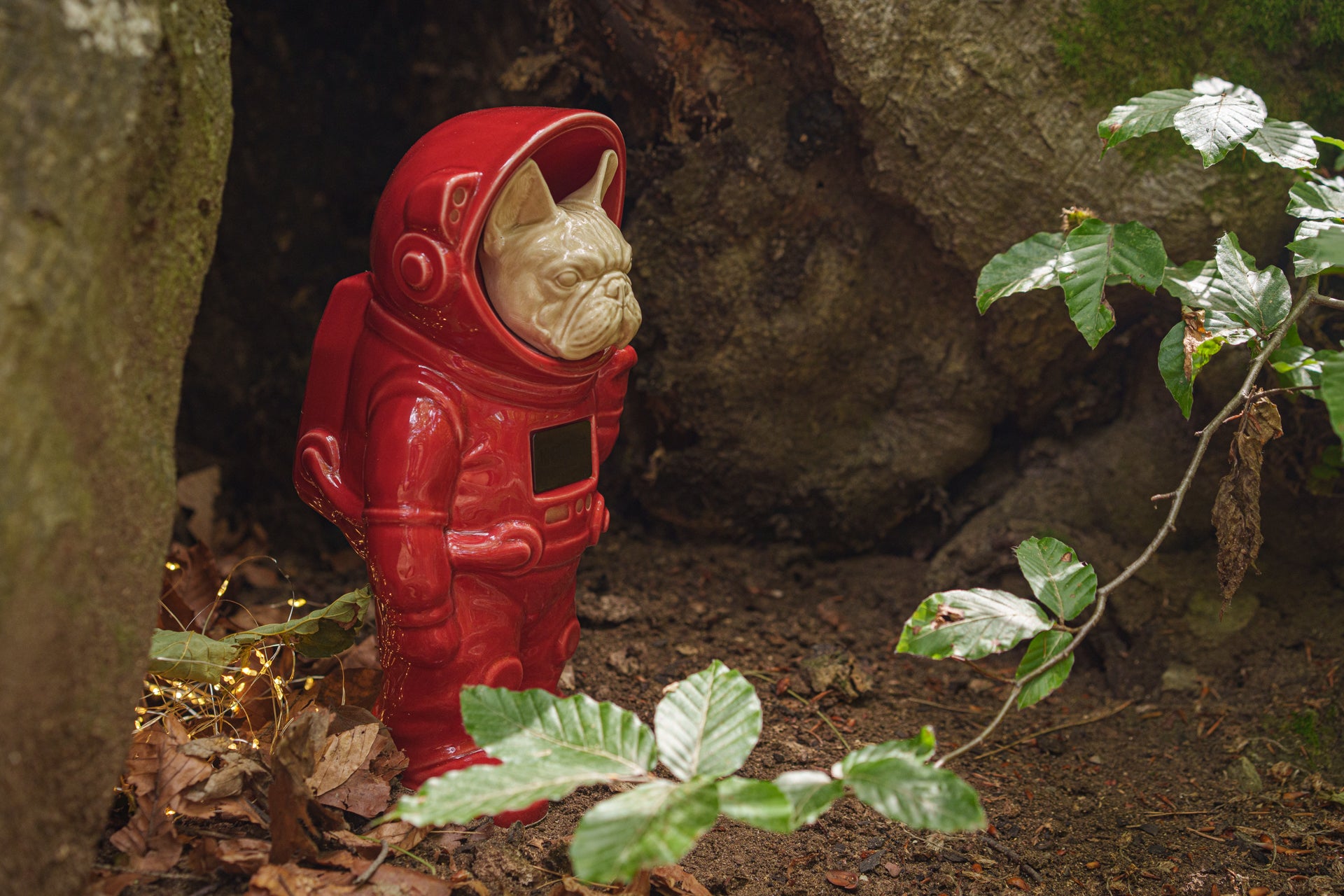 Urn for Ashes Astronaut Dog French Bulldog. Handmade Customisable Dog Cremation Urn. Handmade Astronaut Art Urn. Keepsake for Ashes by TenderRest. Red Costume