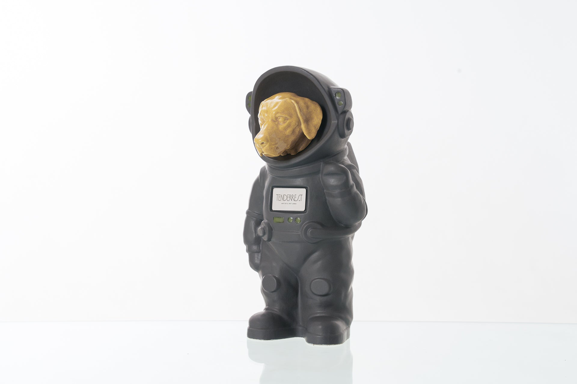 Urn for Ashes Astronaut Dog Labrador Retriever. Handmade Customisable Dog Cremation Urn. Handmade Astronaut Art Urn. Keepsake for Ashes by TenderRest. Grey Costume