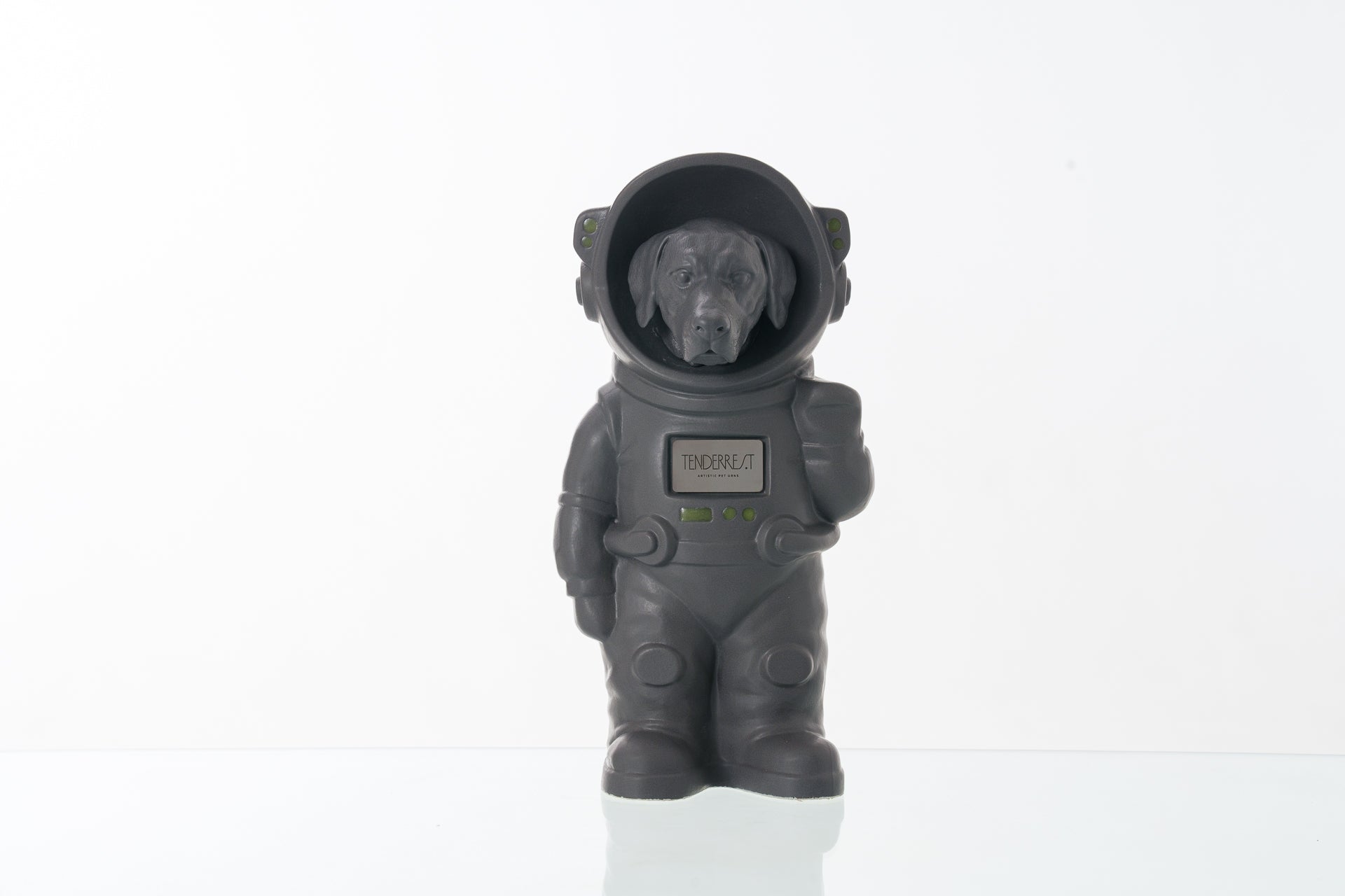 Urn for Ashes Astronaut Dog Labrador Retriever. Handmade Customisable Dog Cremation Urn. Handmade Astronaut Art Urn. Keepsake for Ashes by TenderRest. Grey Costume