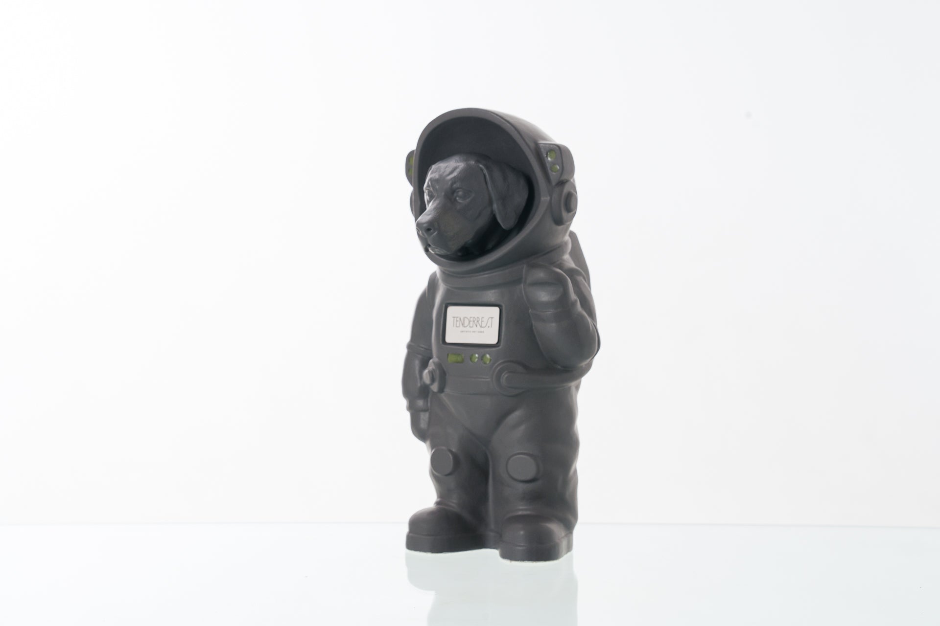 Urn for Ashes Astronaut Dog Labrador Retriever. Handmade Customisable Dog Cremation Urn. Handmade Astronaut Art Urn. Keepsake for Ashes by TenderRest. Grey Costume