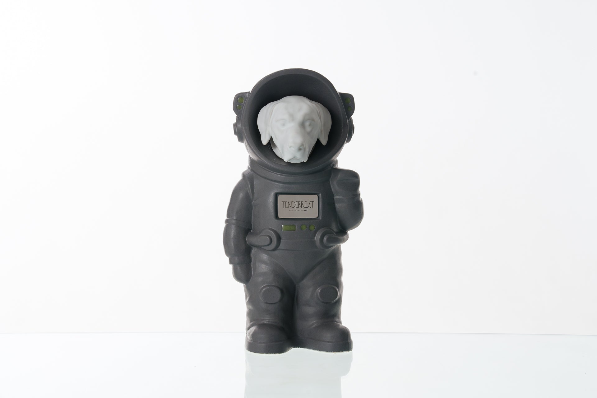 Urn for Ashes Astronaut Dog Labrador Retriever. Handmade Customisable Dog Cremation Urn. Handmade Astronaut Art Urn. Keepsake for Ashes by TenderRest. Grey Costume