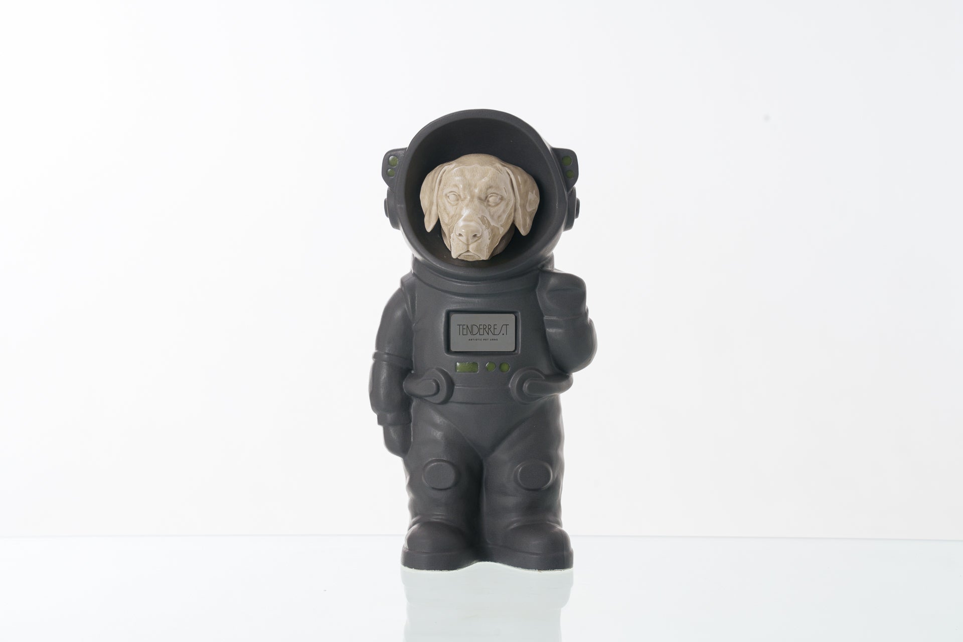 Urn for Ashes Astronaut Dog Labrador Retriever. Handmade Customisable Dog Cremation Urn. Handmade Astronaut Art Urn. Keepsake for Ashes by TenderRest. Grey Costume