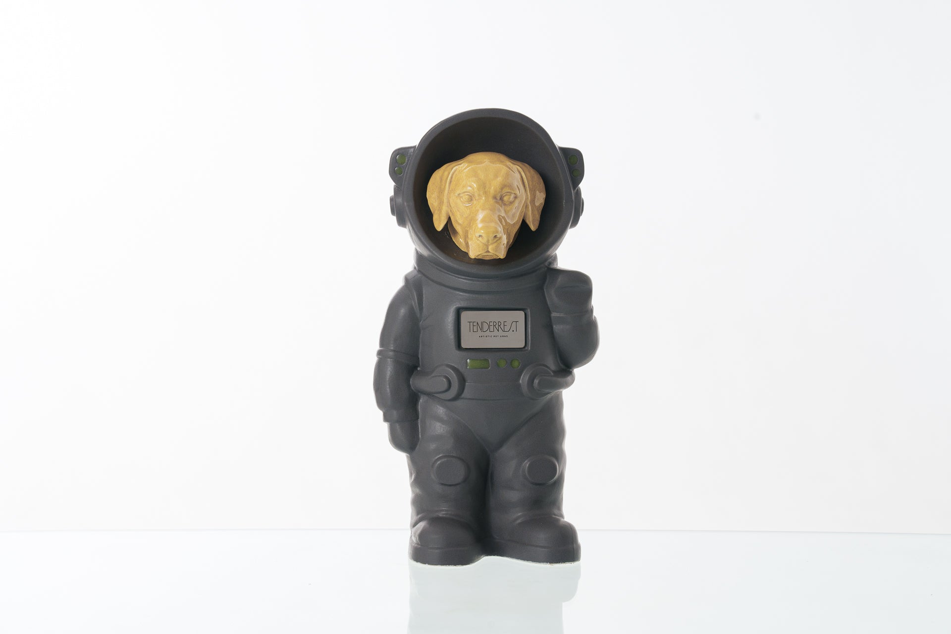 Urn for Ashes Astronaut Dog Labrador Retriever. Handmade Customisable Dog Cremation Urn. Handmade Astronaut Art Urn. Keepsake for Ashes by TenderRest. Grey Costume