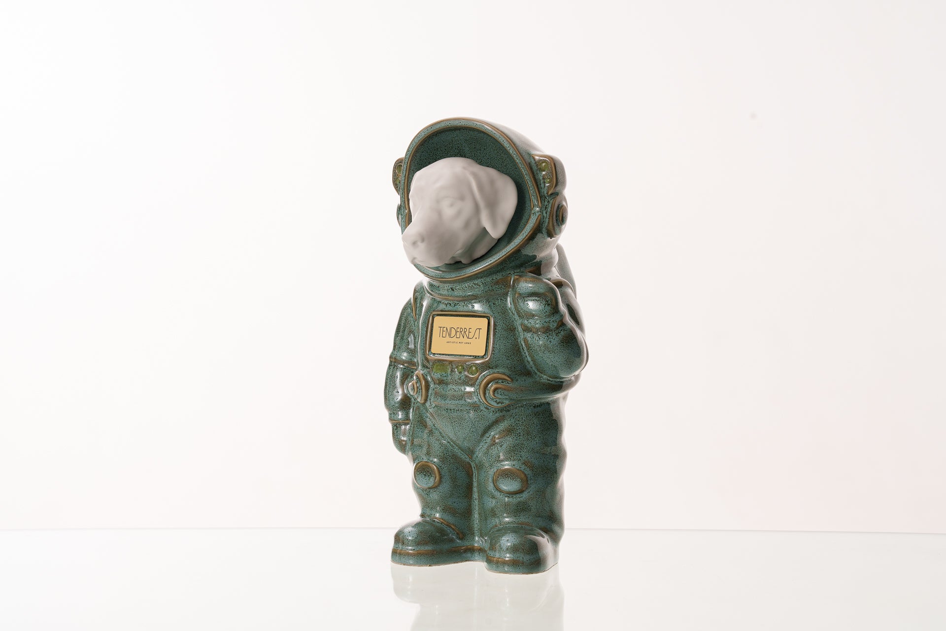 Urn for Ashes Astronaut Dog Labrador Retriever. Handmade Customisable Dog Cremation Urn. Handmade Astronaut Art Urn. Keepsake for Ashes by TenderRest. Oily Green Melange Costume