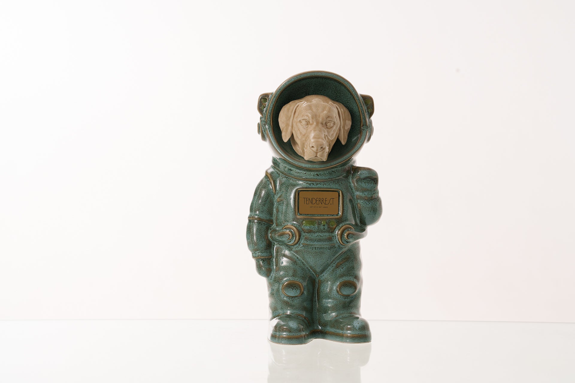 Urn for Ashes Astronaut Dog Labrador Retriever. Handmade Customisable Dog Cremation Urn. Handmade Astronaut Art Urn. Keepsake for Ashes by TenderRest. Oily Grreen Costume