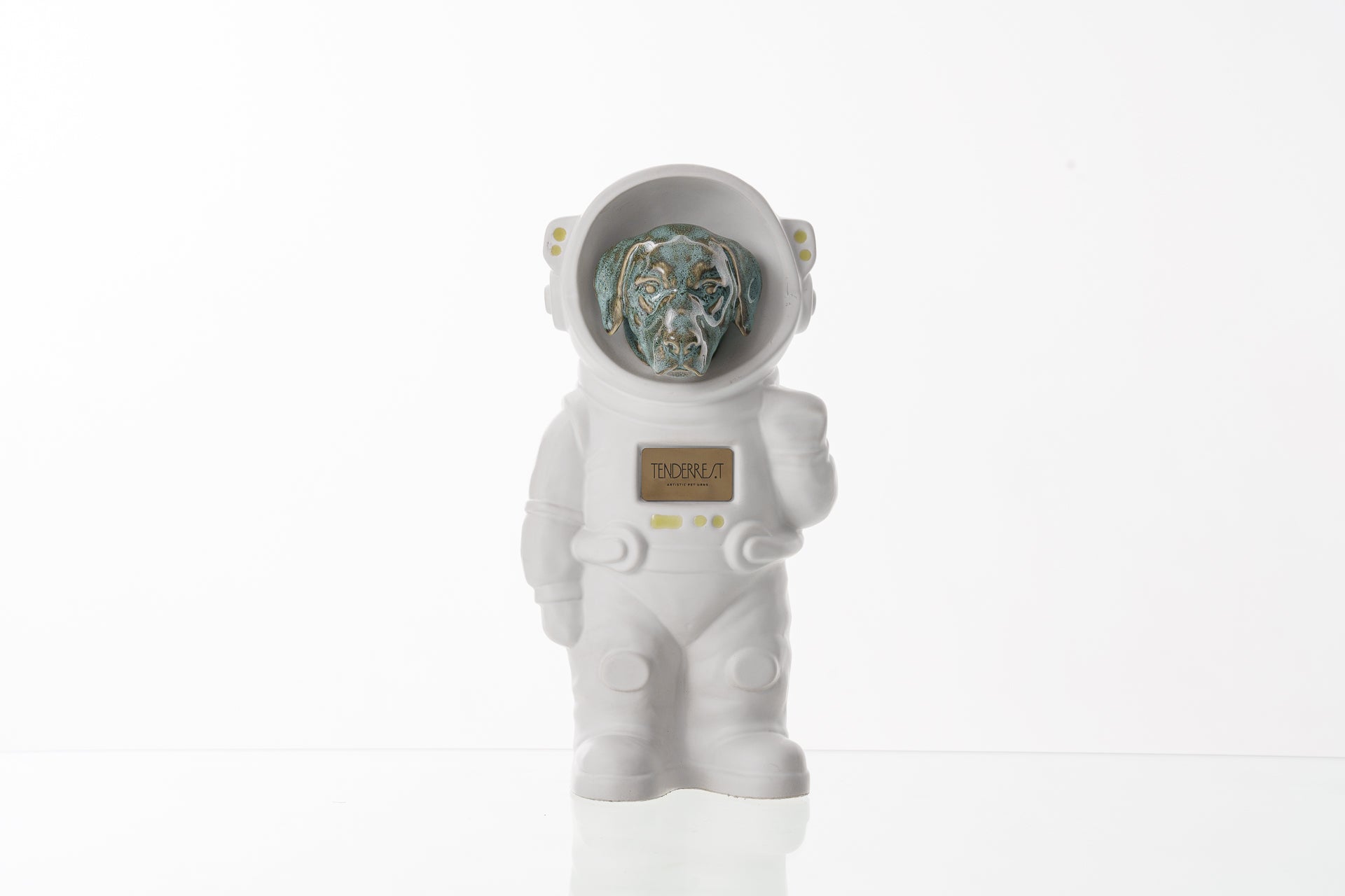 Urn for Ashes Astronaut Dog Labrador Retriever. Handmade Customisable Dog Cremation Urn. Handmade Astronaut Art Urn. Keepsake for Ashes by TenderRest. White Costume