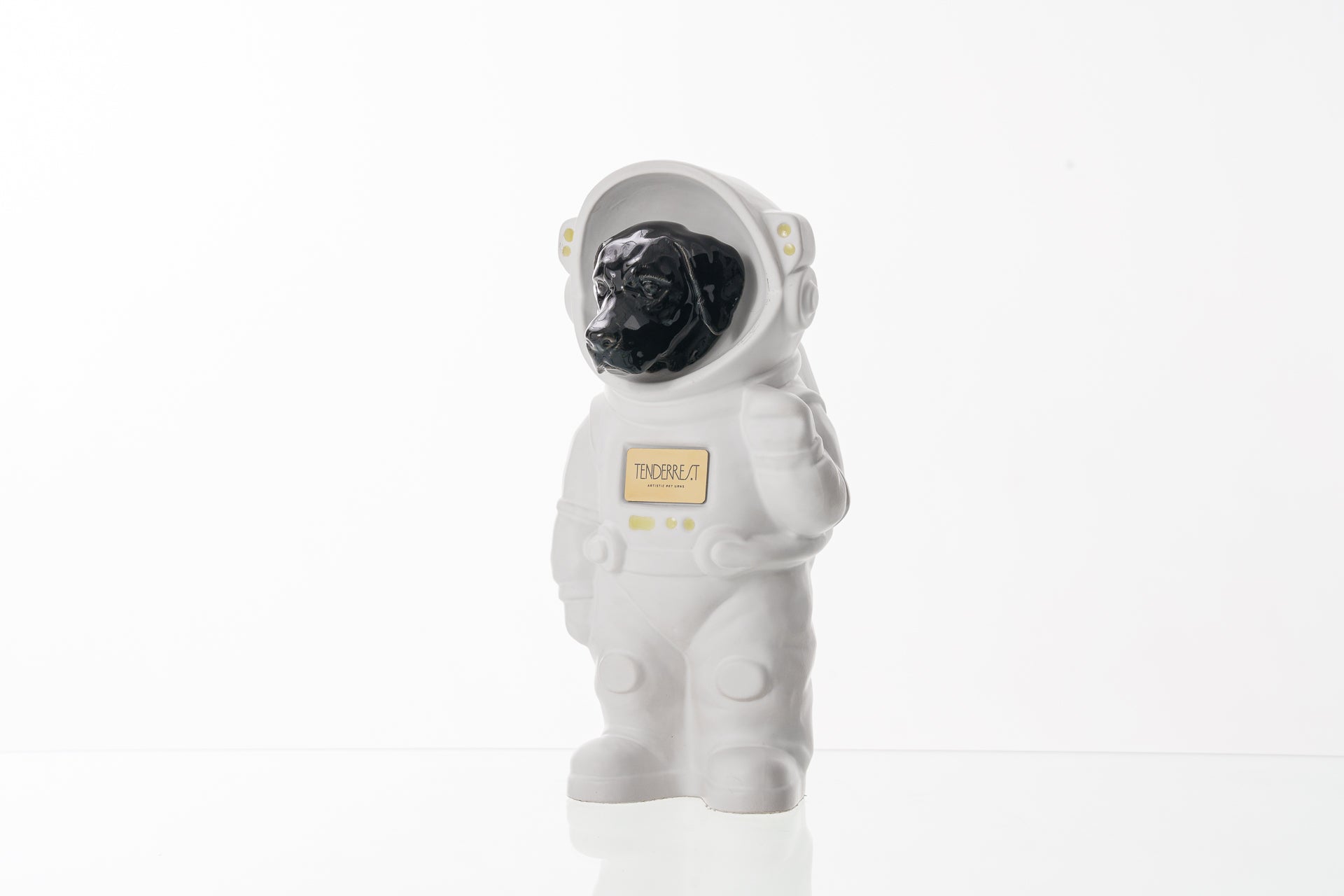 Urn for Ashes Astronaut Dog Labrador Retriever. Handmade Customisable Dog Cremation Urn. Handmade Astronaut Art Urn. Keepsake for Ashes by TenderRest. White Costume