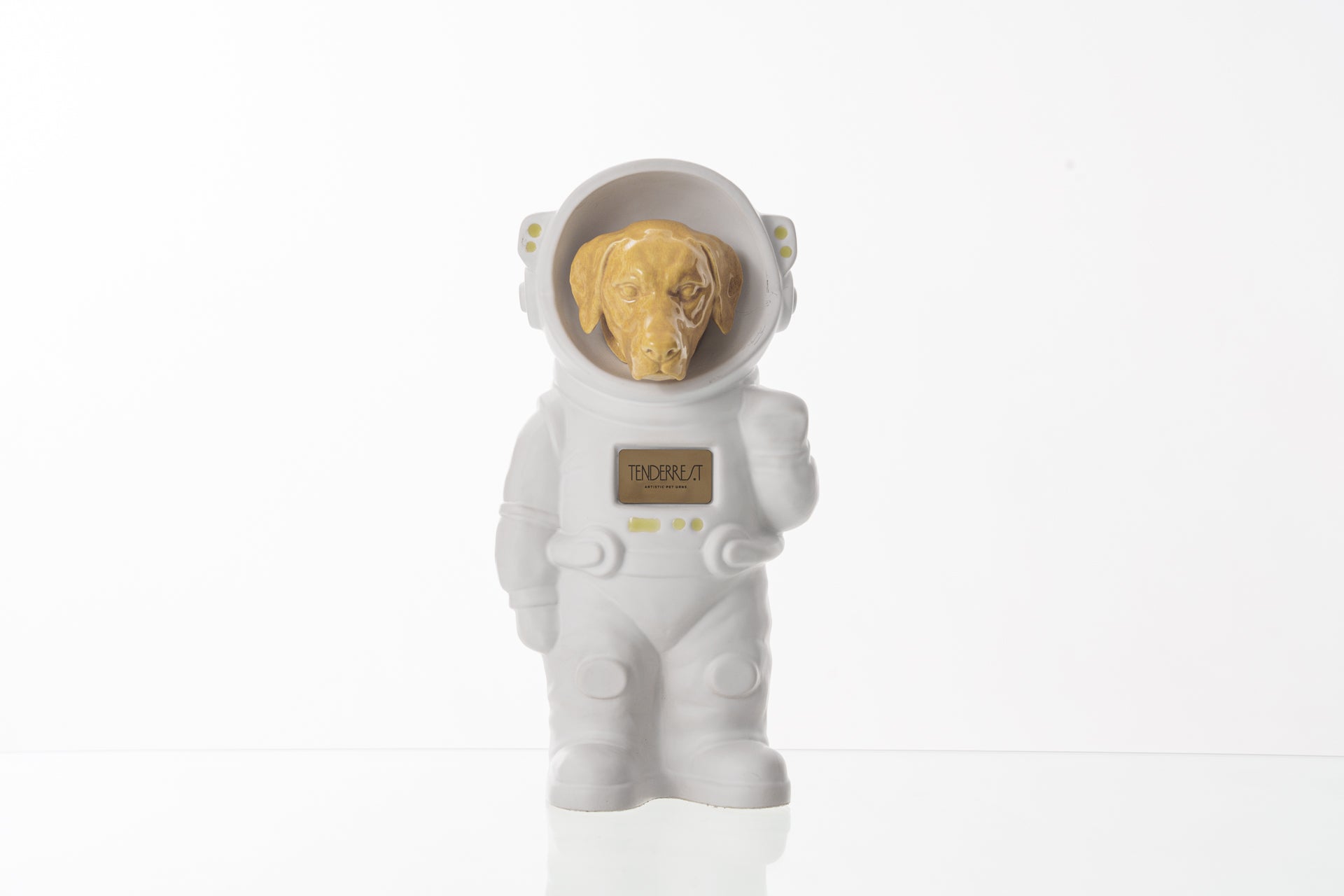 Urn for Ashes Astronaut Dog Labrador Retriever. Handmade Customisable Dog Cremation Urn. Handmade Astronaut Art Urn. Keepsake for Ashes by TenderRest. White Costume
