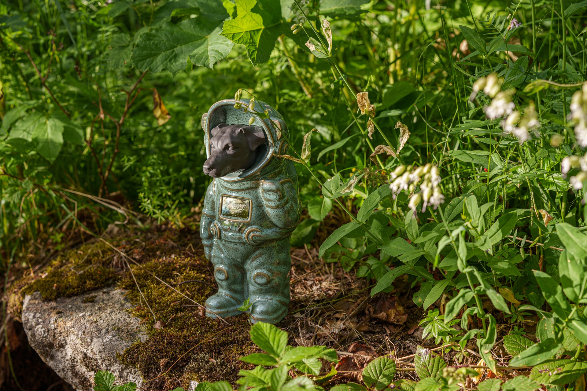 World's First Customizable Pet Memorial Urn - Cremation Pet Urn. Dogs Urn. Astronaut Costume