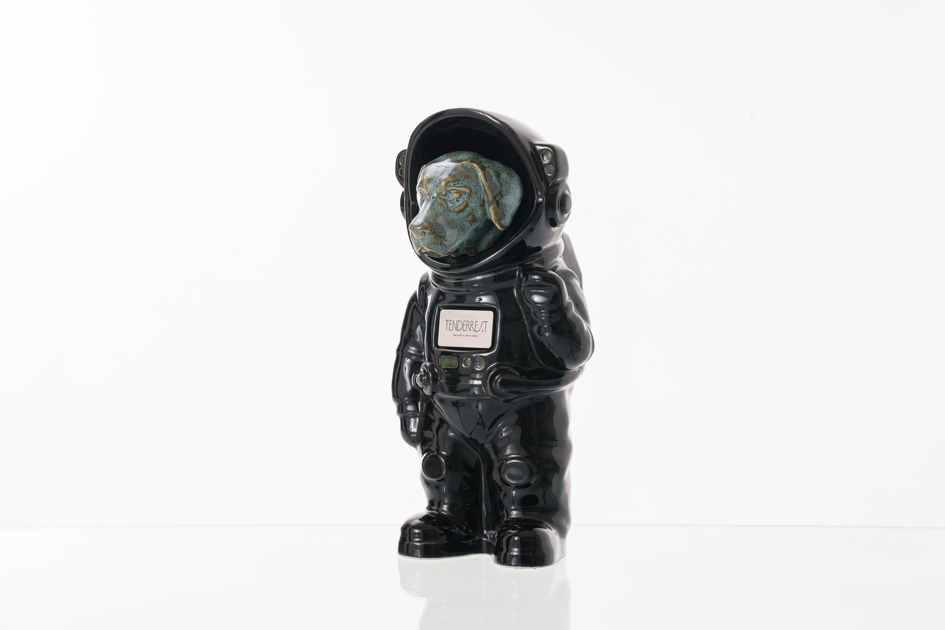 Urn for Ashes Astronaut Dog Labrador Retriever. Handmade Customisable Dog Cremation Urn. Handmade Astronaut Art Urn. Keepsake for Ashes by TenderRest. Black Costume
