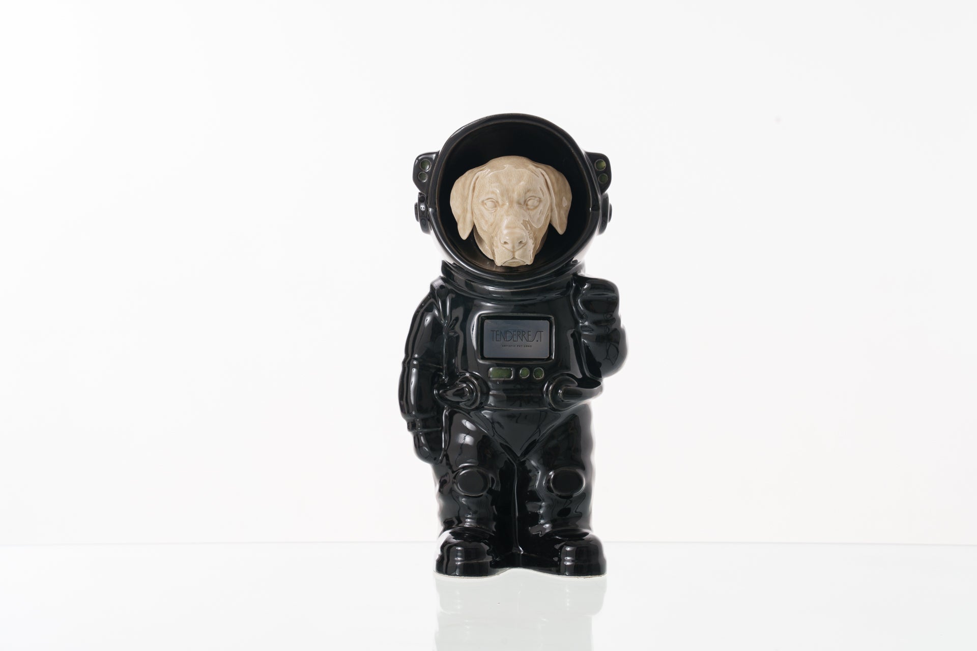 Urn for Ashes Astronaut Dog Labrador Retriever. Handmade Customisable Dog Cremation Urn. Handmade Astronaut Art Urn. Keepsake for Ashes by TenderRest. Black Costume