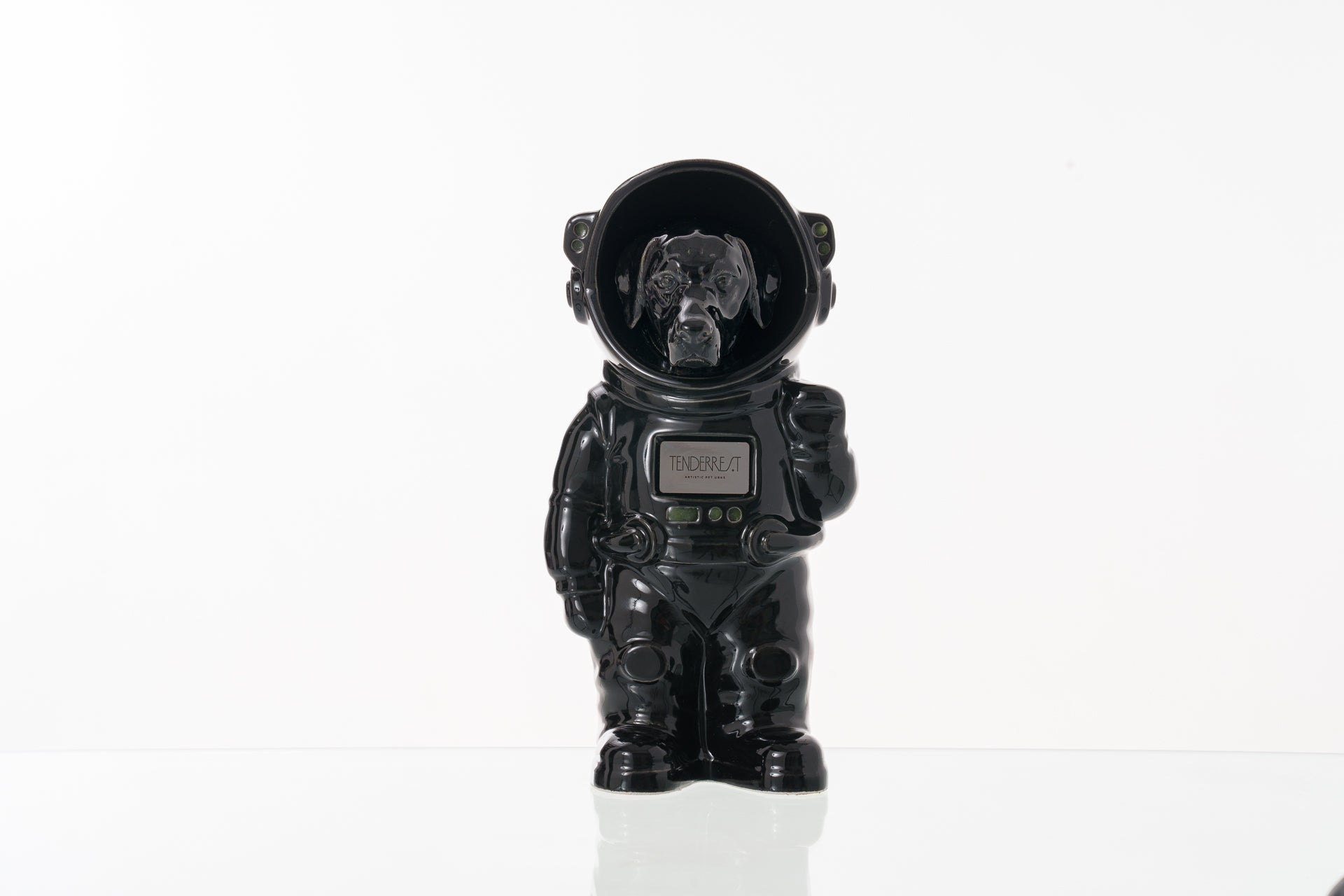 Urn for Ashes Astronaut Dog Labrador Retriever. Handmade Customisable Dog Cremation Urn. Handmade Astronaut Art Urn. Keepsake for Ashes by TenderRest. Black Costume