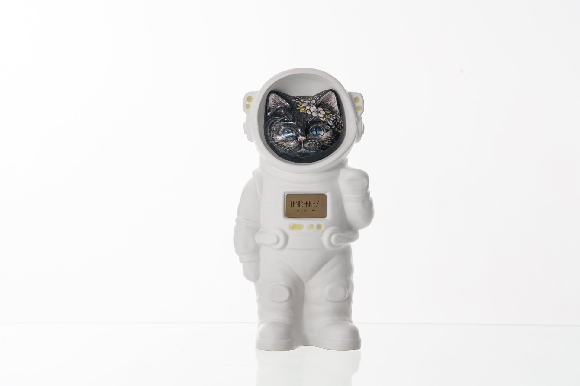 Handmade Customisable Cat Aster Cremation Urn. Handmade Astronaut Art Urn by TenderRest White Costume