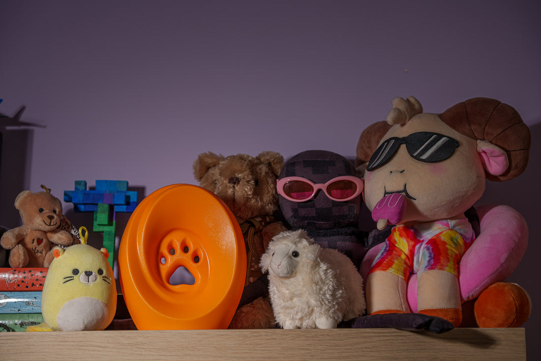 Legacy Paw Cremation Urn - Orange | Pet Urn